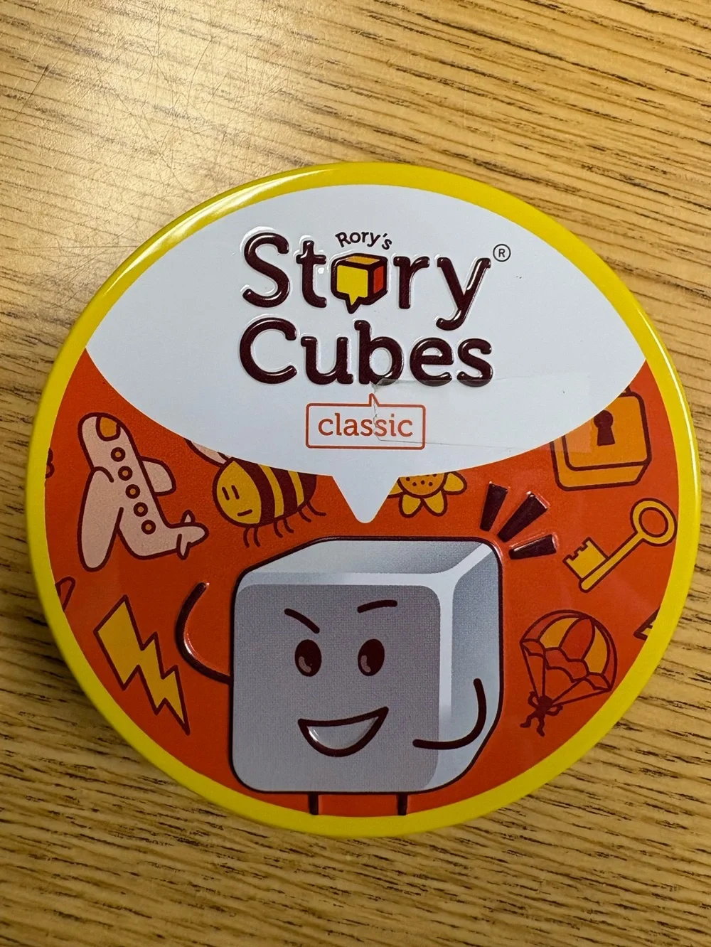 Rory’s Story Cubes Classic 9 Dice Storytelling Game Tin Complete Asmodee